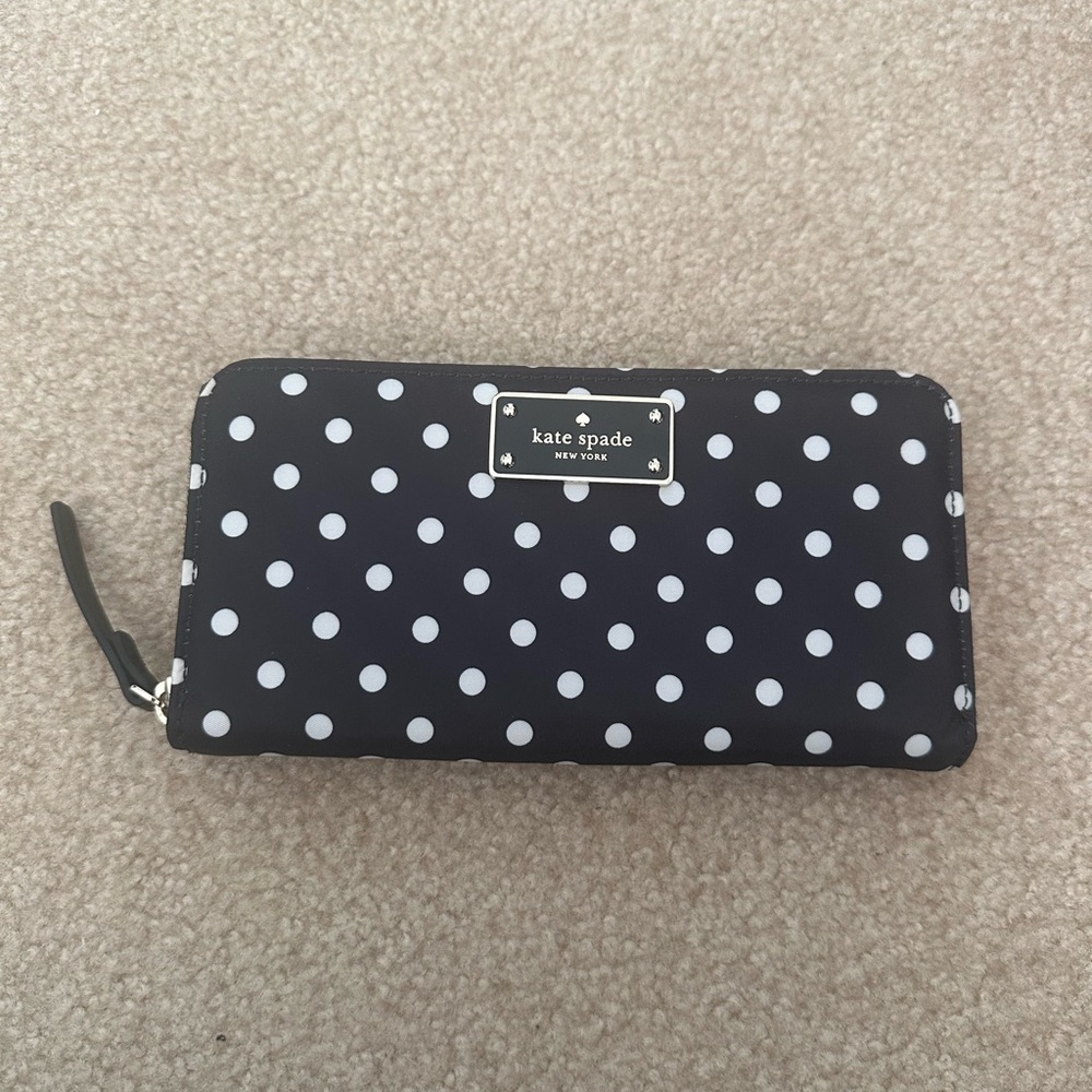 Kate Spade Polka Dot Zip Wallet